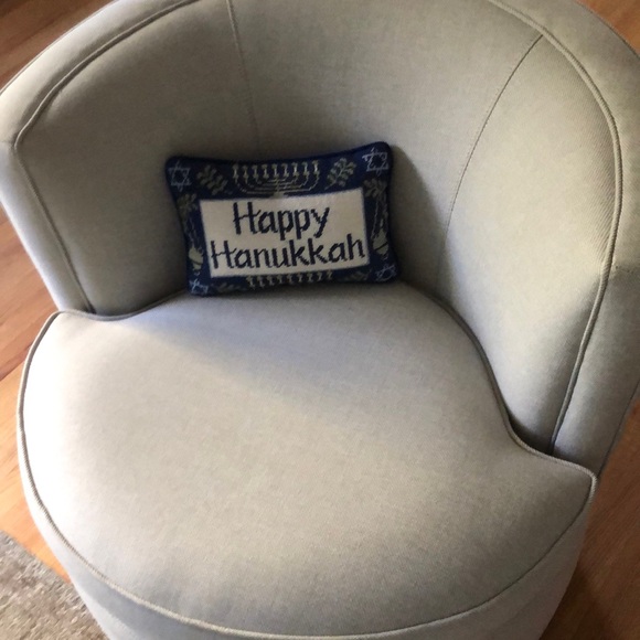 VTG Happy Hanukkah Needlepoint Throw Pillow - Picture 4 of 8